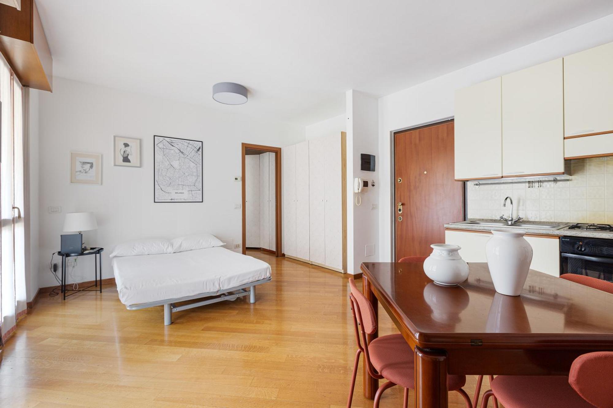 Cosy Studio With Balcony & Private Garage Mailand Exterior foto